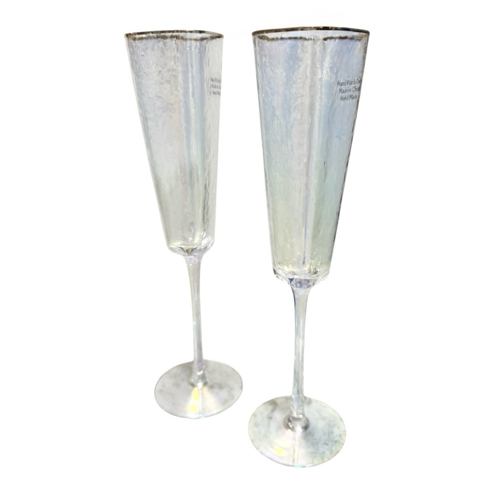 Set of 2 David Tutera Iridescent Heart Shaped Champagne Flutes with Gold Rim